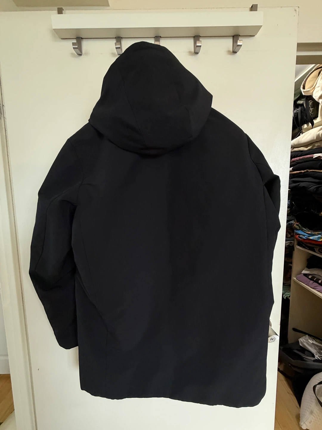 Uniqlo Black Hooded down filled Parka - photo 2