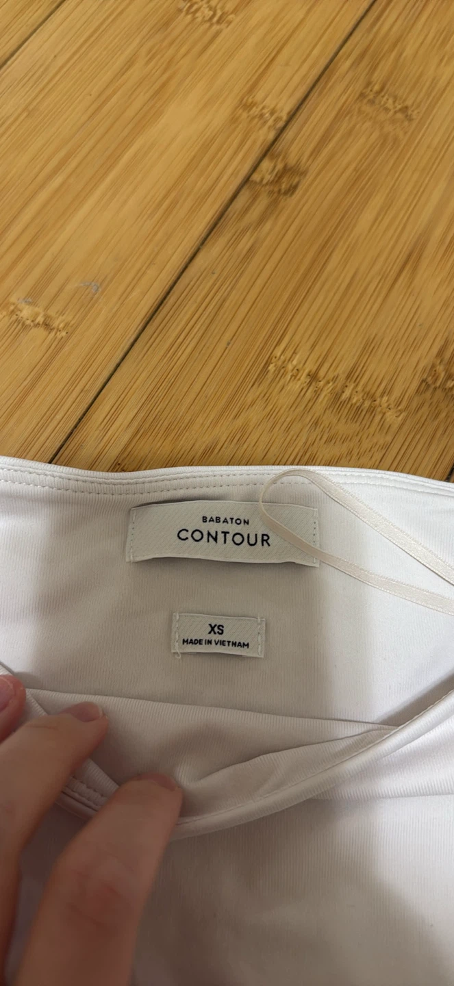 Babaton Contour White Long Sleeve Bodysuit XS