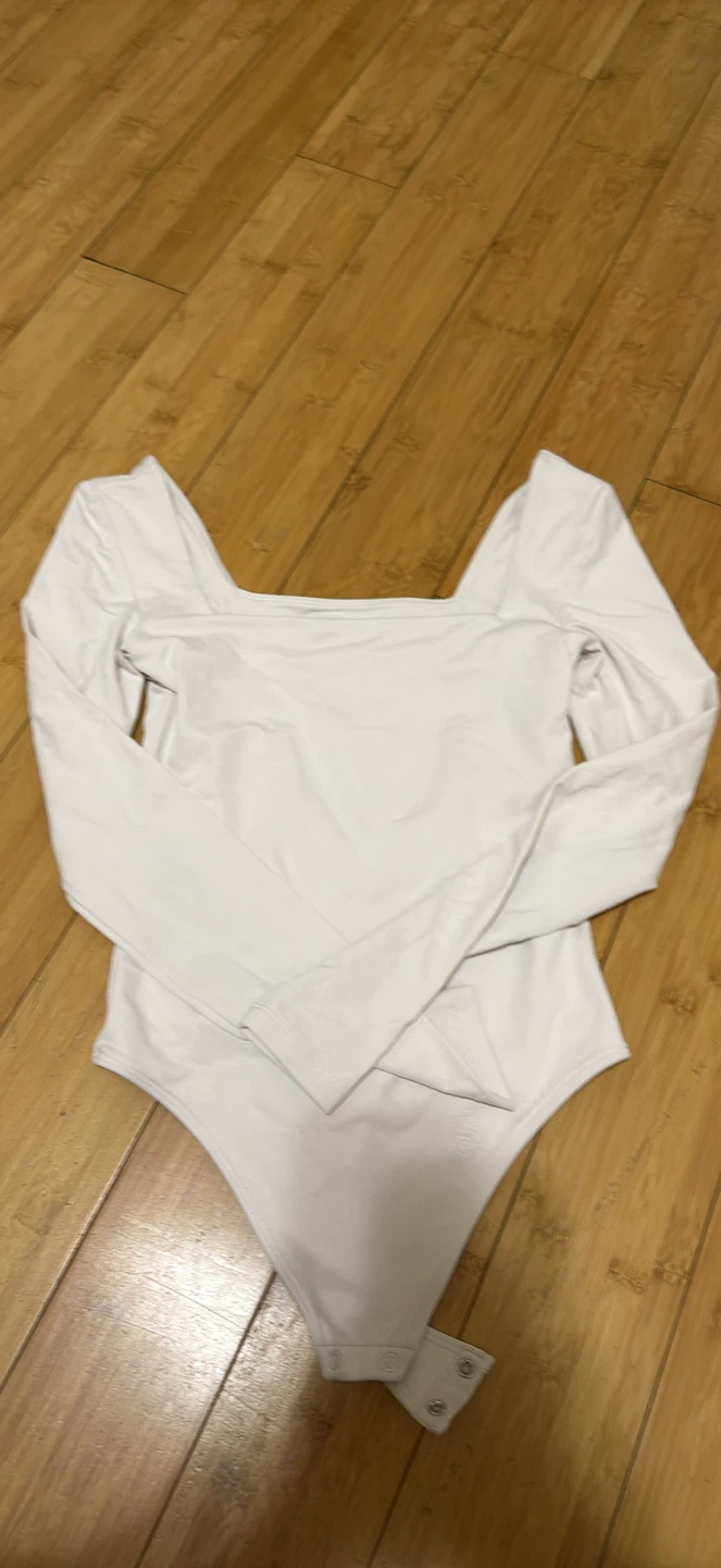 Babaton Contour White Long Sleeve Bodysuit XS - photo 2