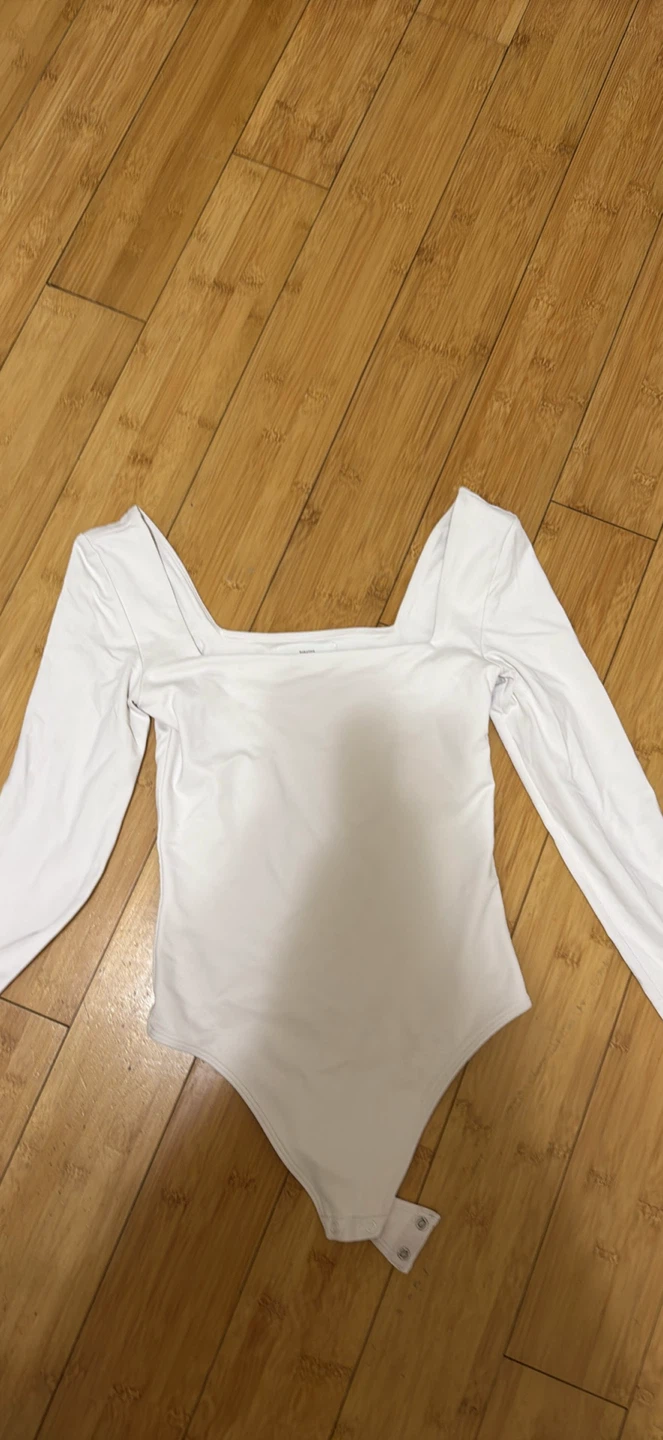 Babaton Contour White Long Sleeve Bodysuit XS - photo 3