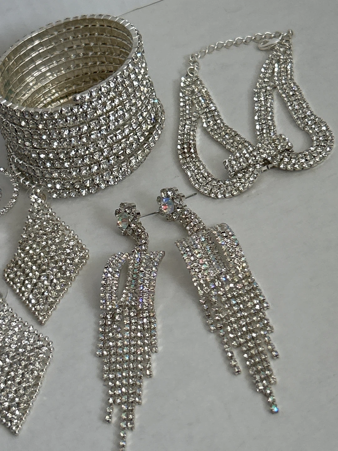 Rhinestone Jewelry Set - Bracelet, Earrings, Brooch & Necklace - photo 4