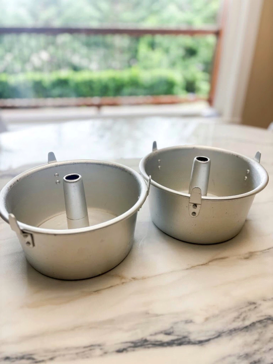 Set of 2 Wilton Aluminum Angel Food Cake Pans, 7 x 4.5 in. - photo 2