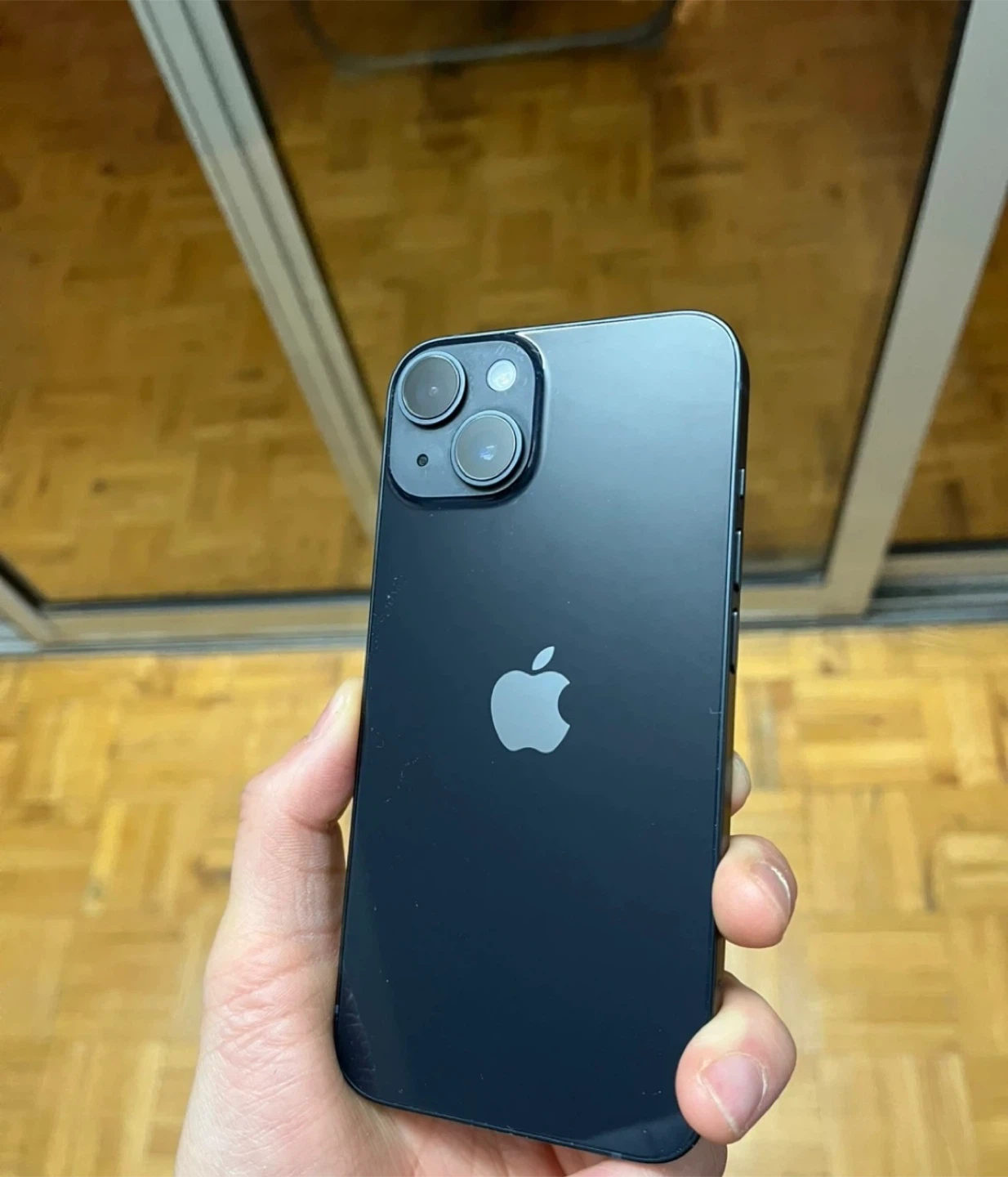 Apple iPhone 13 (Mint Condition) - photo 3