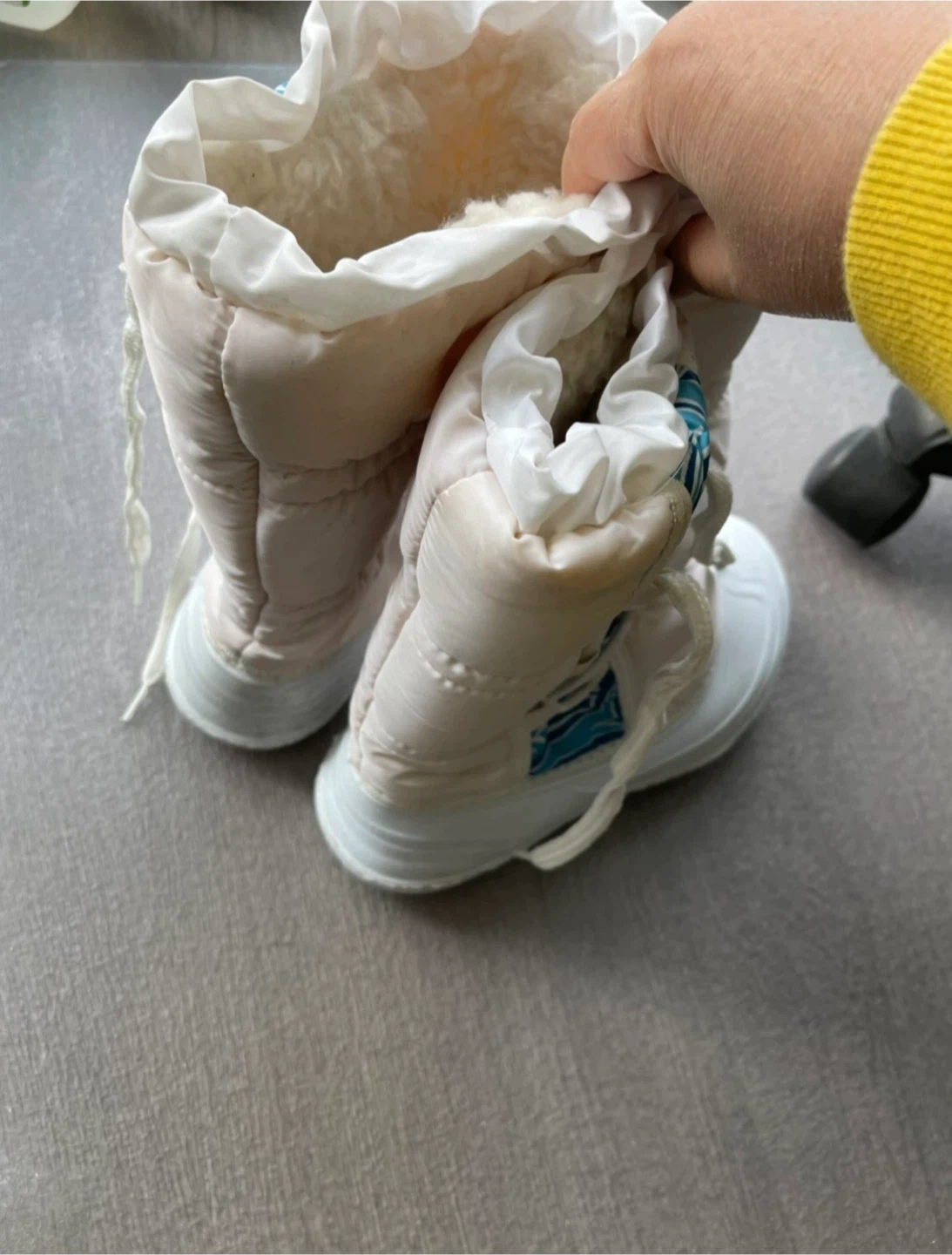 Kamik Winter Snow Boots - Size 5 Toddler - photo 4