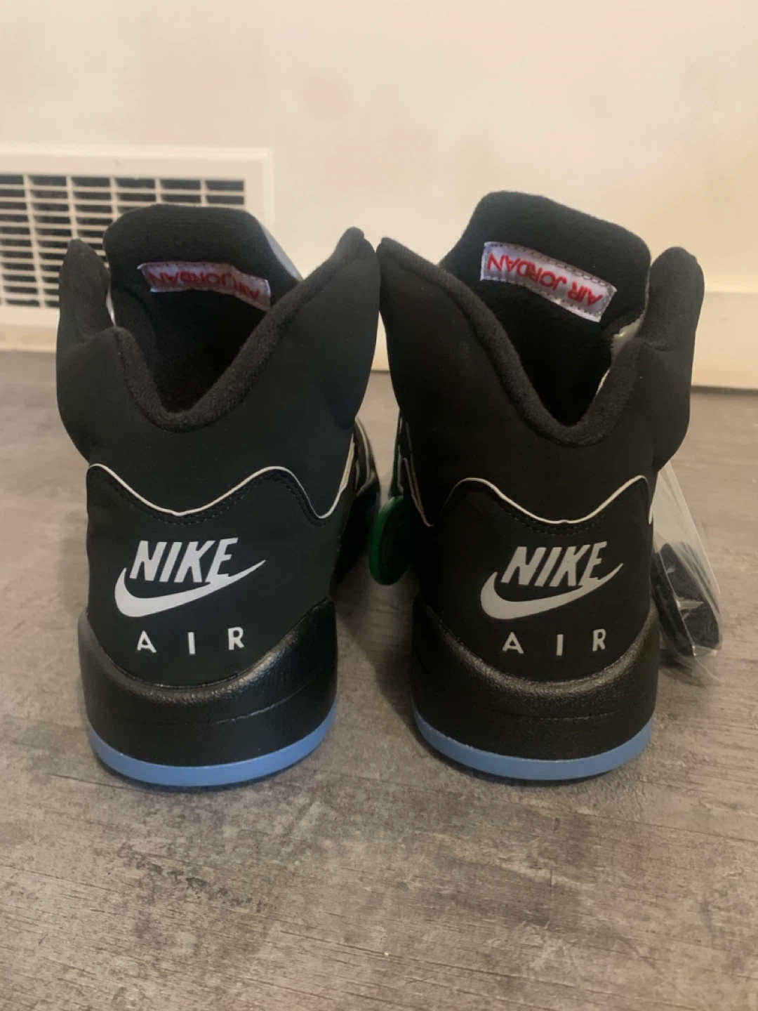 Jordan 5 Retro - photo 4