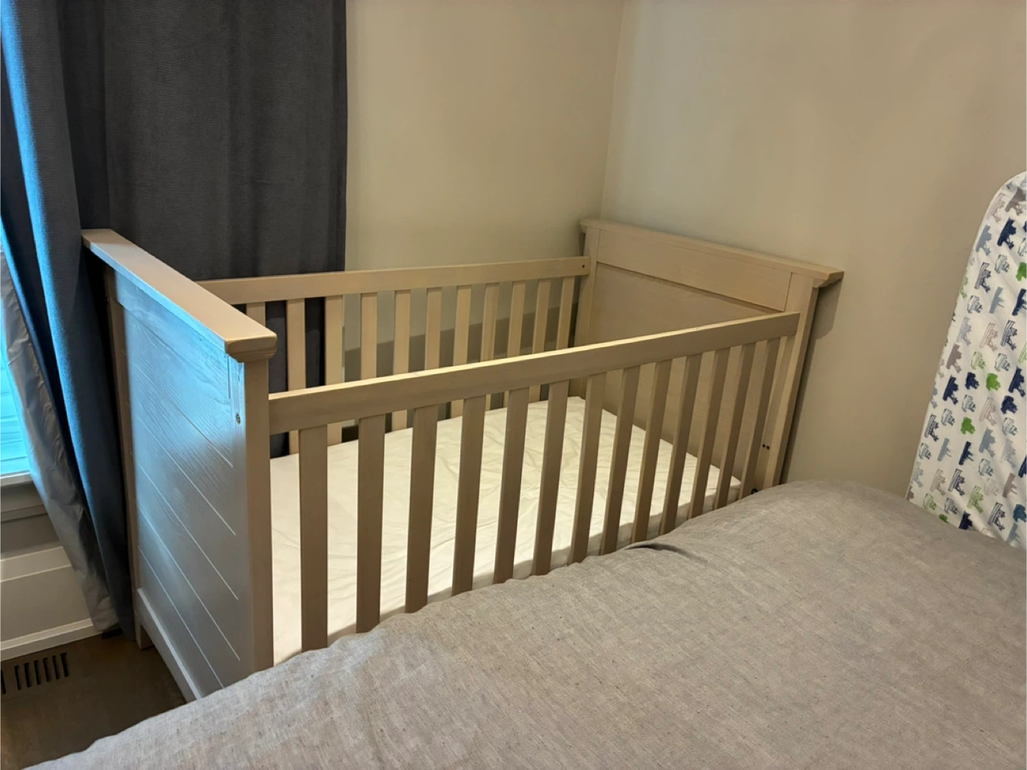 Baby Crib - Light Wood