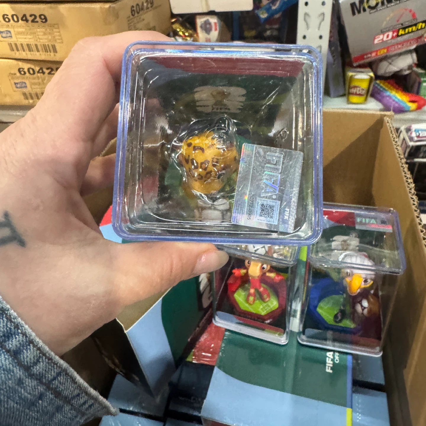 FIFA World Cup 2026 Mascot Figurine - photo 4