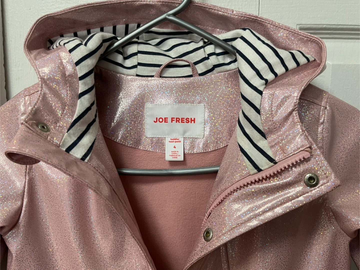 Joe Fresh Toddler Girl's Pink Sparkle Rain Jacket Size 4 - photo 4