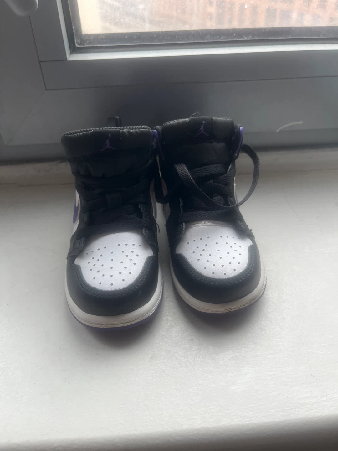 Jordan 1 Toddler High Top Sneakers - photo 2