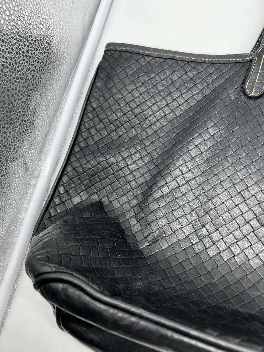 ROOTS Y2K Black Woven Leather Large Slouchy Tote Carryall Bag - photo 4