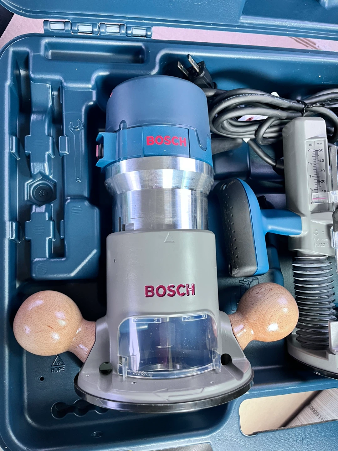 Bosch Router Tool Set with Case - photo 2