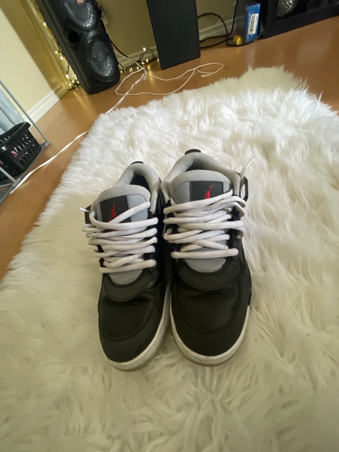 Nike Air Jordan 4 Retro Shoes
