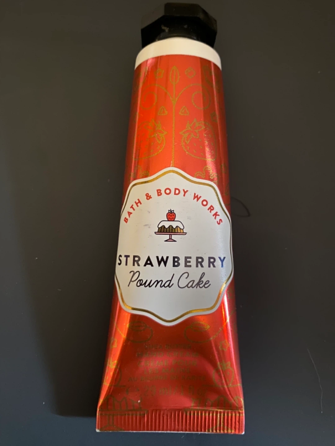 Bath & Body Works Strawberry Pound Cake Hand Cream
