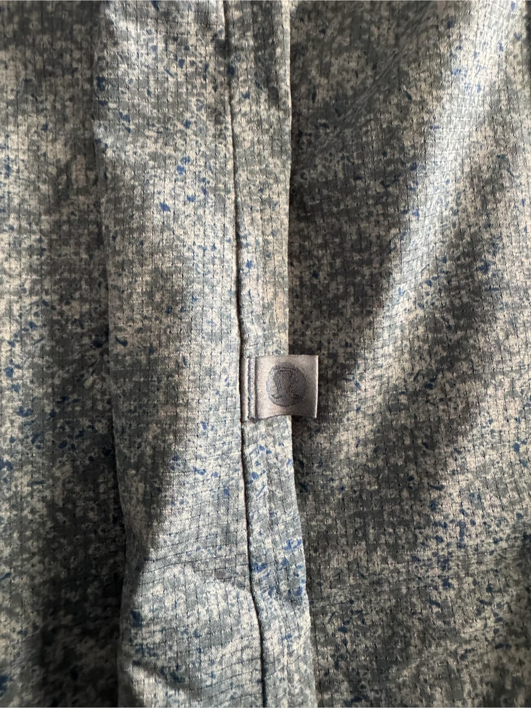 Lululemon Men's Airing Easy Short Sleeve Button-Up Shirt XL - photo 4
