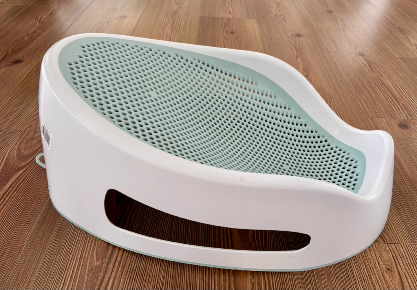 Moving sale! Angelcare Bath Support 0-6 Months - photo 2