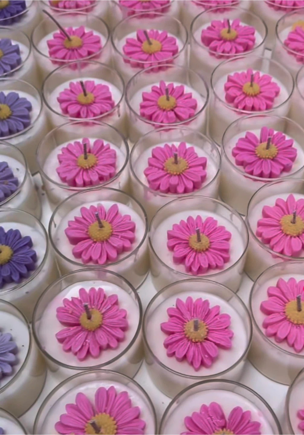 Daisy Flower Shaped Candles - photo 2