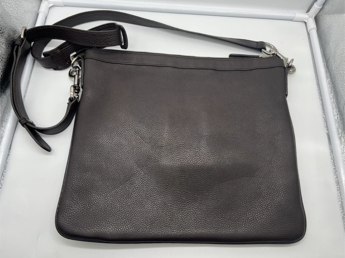 GUCCI Men’s Dark Brown Pebbled Leather Messenger Crossbody Bag - photo 5