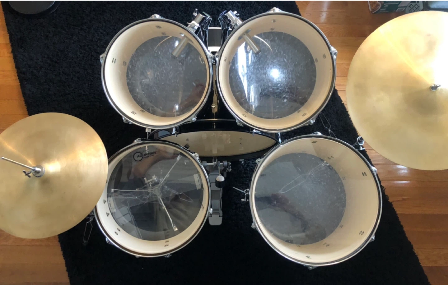 Black 5-piece drum set — like new! - photo 2