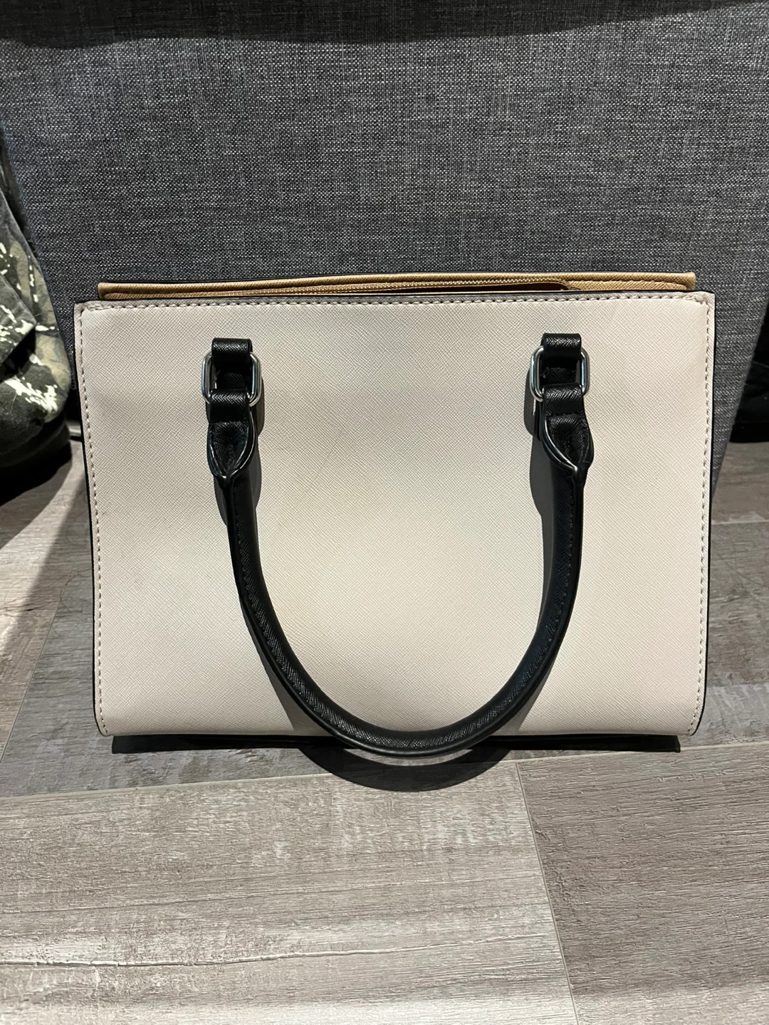 Guess handbag - photo 2