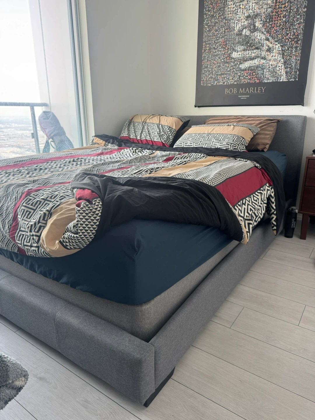 STRUCTUBE Queen Bed Frame - photo 4
