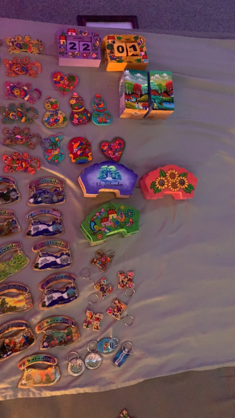 Handcrafted El Salvador Magnets, Keychains, and More! - photo 2