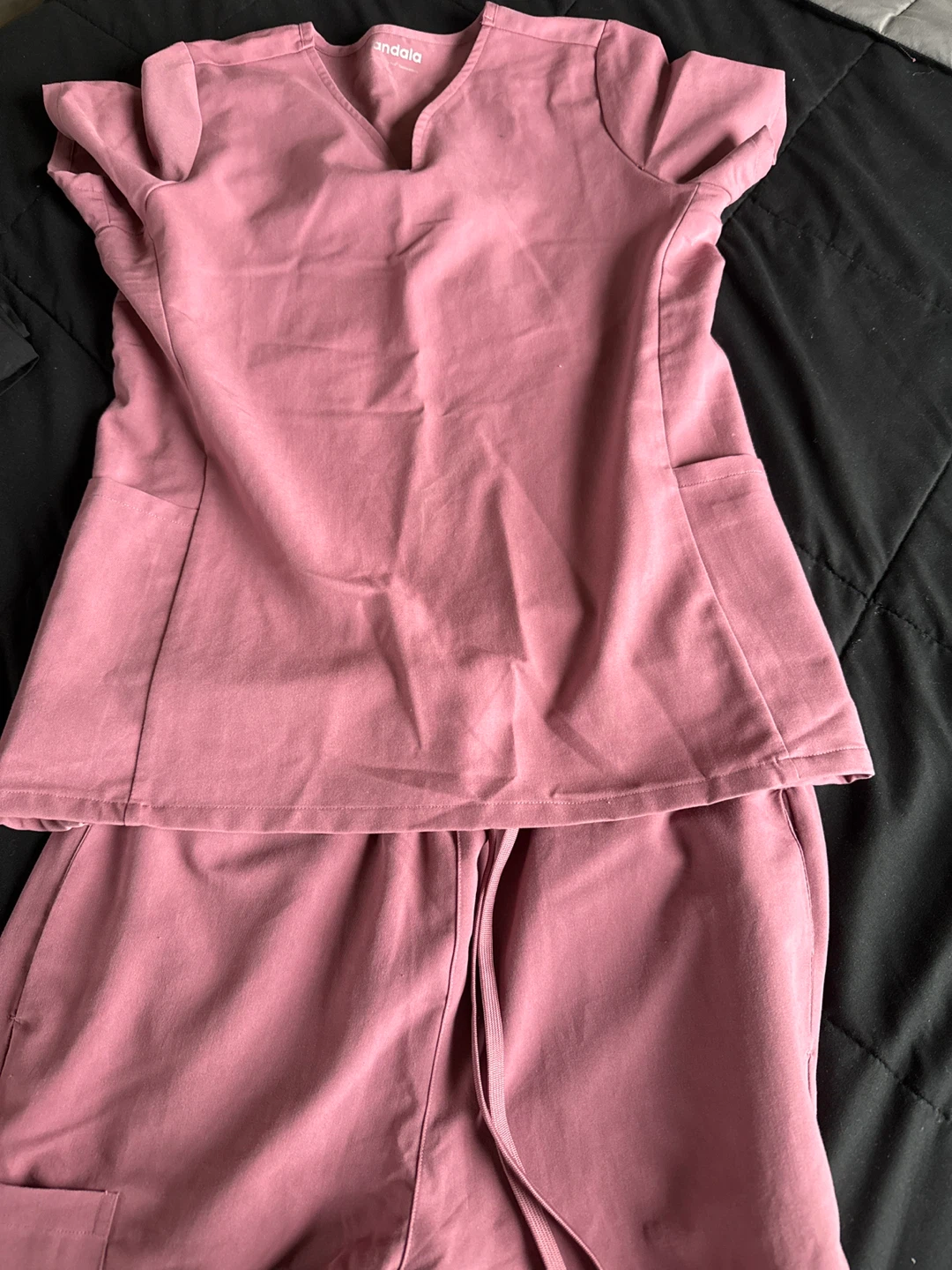 Mandala Scrub Top and Pants Set - Dusty Rose - photo 3