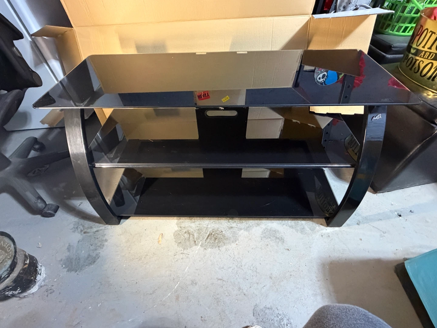 Bell’O Black Glass TV Stand – 42” Entertainment Center - photo 2
