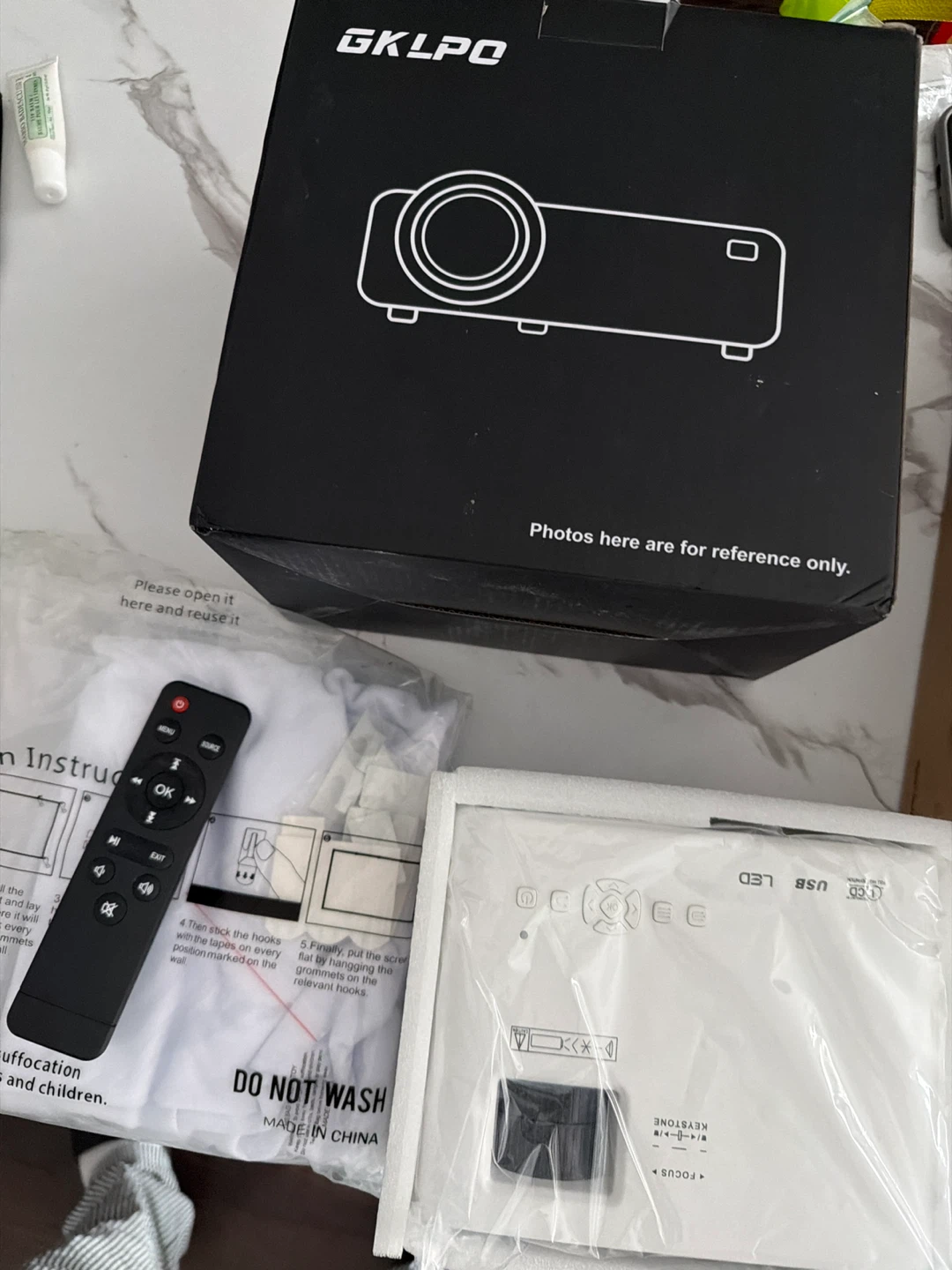 GKLPQ Mini Projector with Remote
