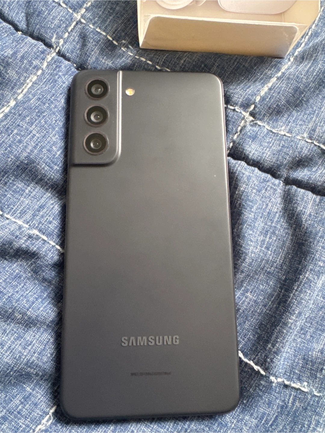 Samsung Galaxy s21 Smartphone