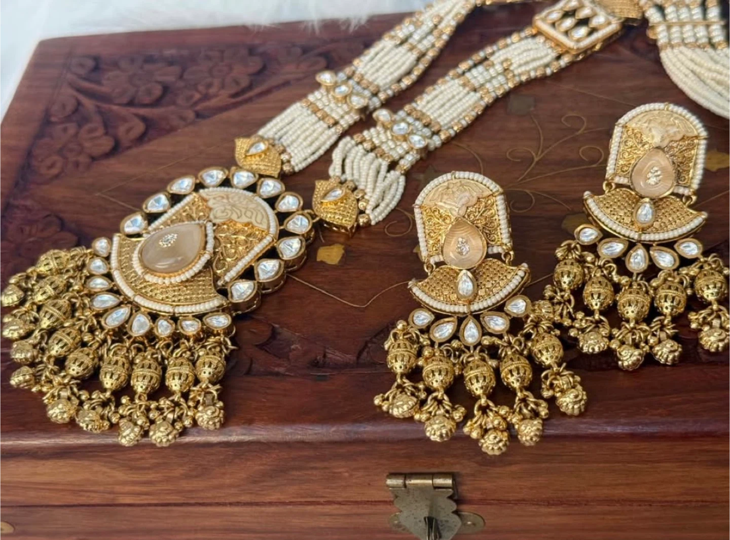 Gold Tone Necklace and Earrings Set with White Beads - photo 2