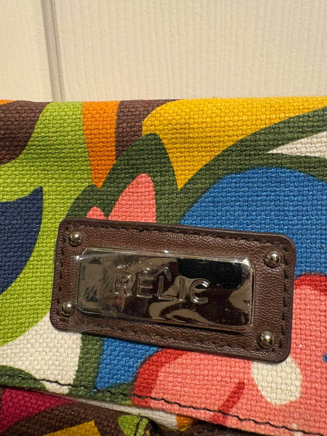 Relic Multi-Color Floral Crossbody Bag - photo 4