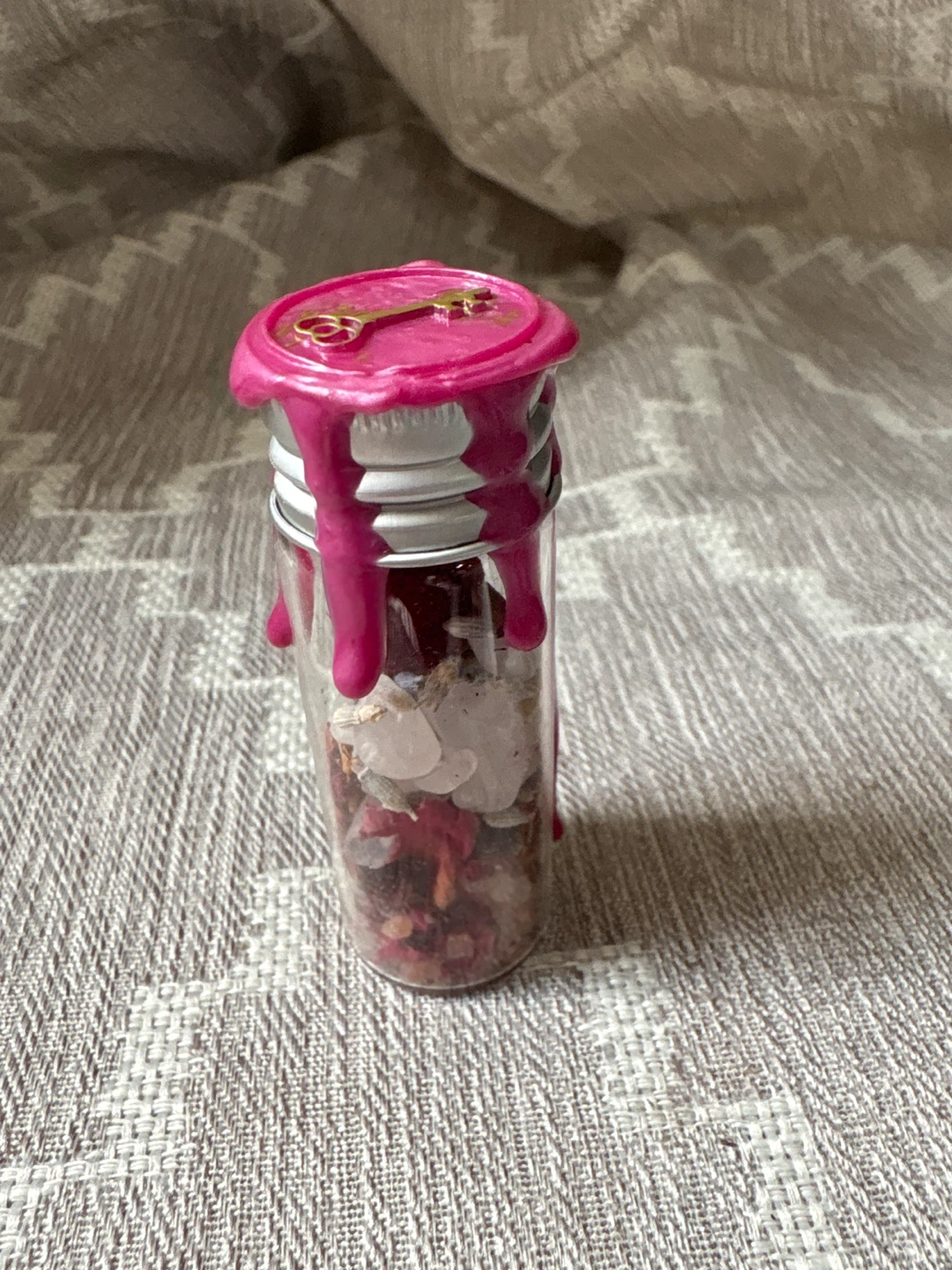 The Key to Love Spell Jar - photo 2
