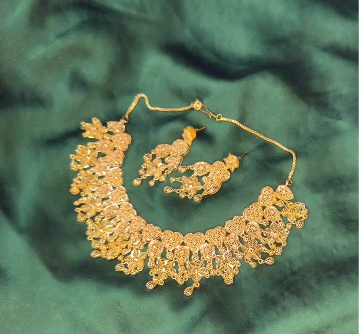 Gold Tone Necklace and Earring Set - photo 2