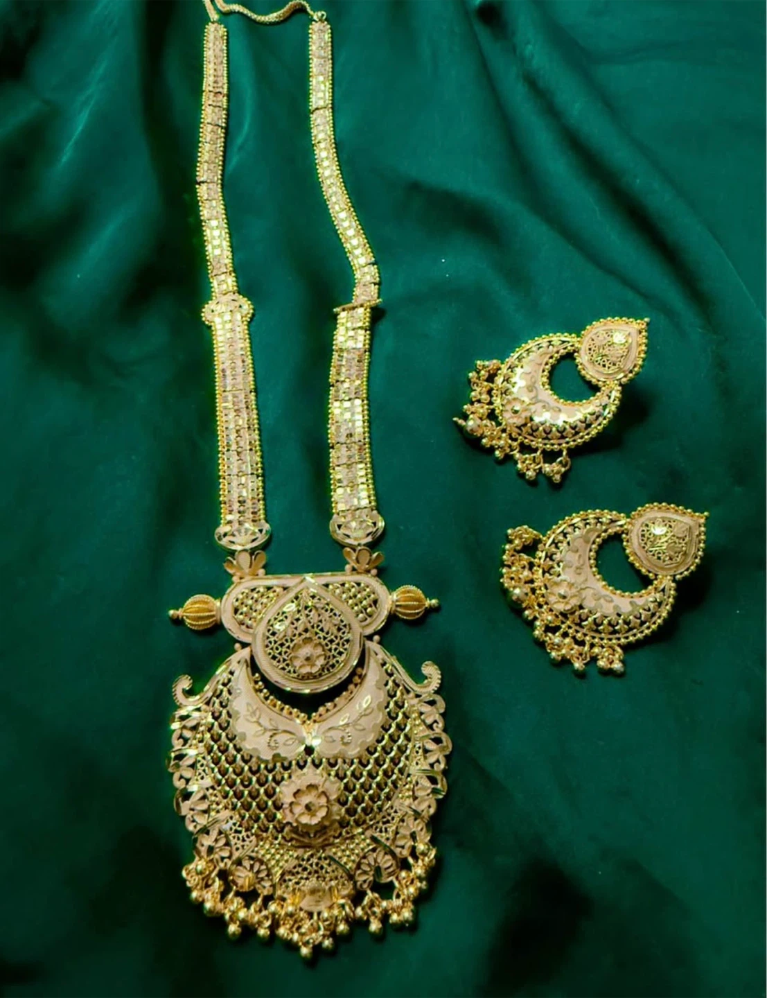 Gold Tone Long Necklace and Earring Set - photo 2