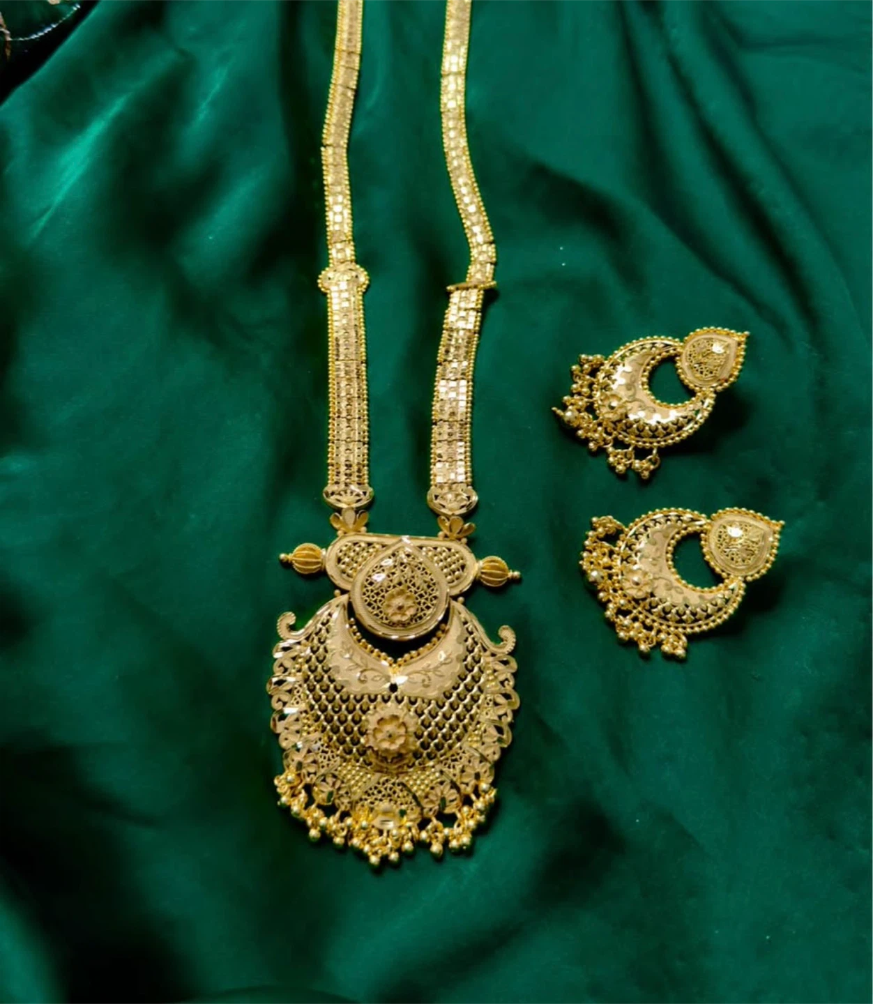 Gold Tone Long Necklace and Earring Set