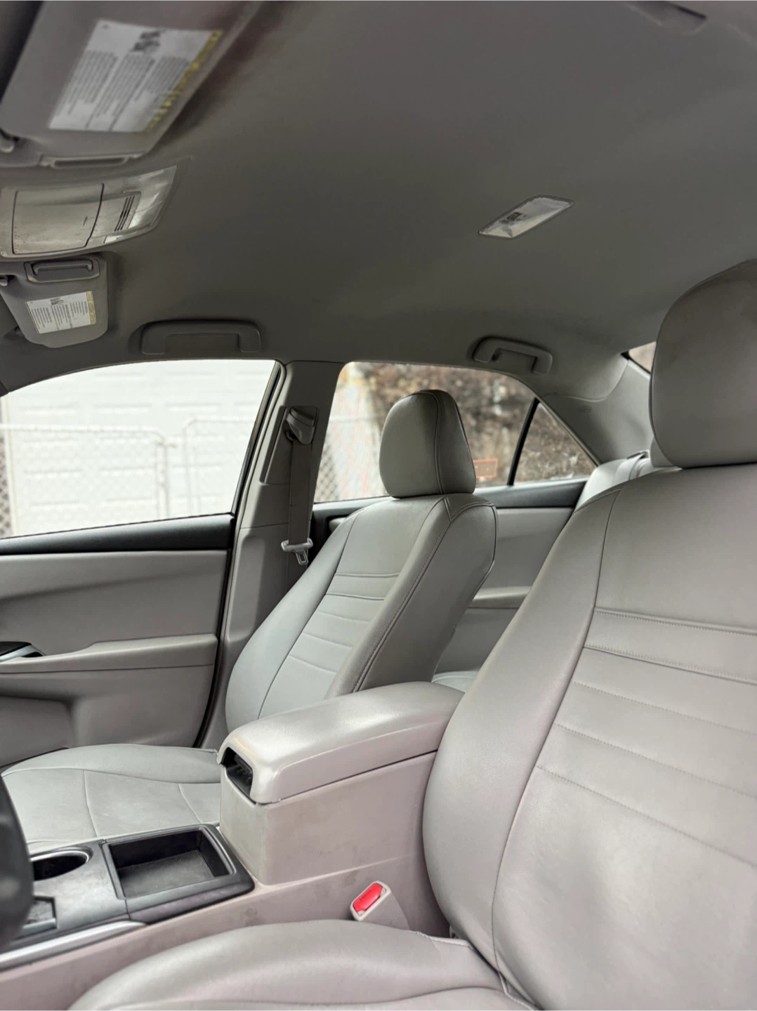 2017 Toyota Camry LE Sedan - photo 4