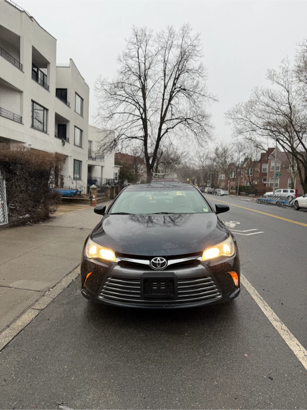 2017 Toyota Camry LE Sedan - photo 5