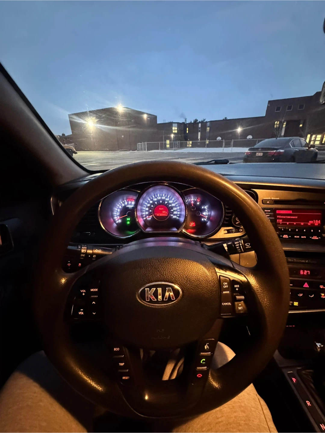 $4500 for a Kia Optima  2013 - photo 3