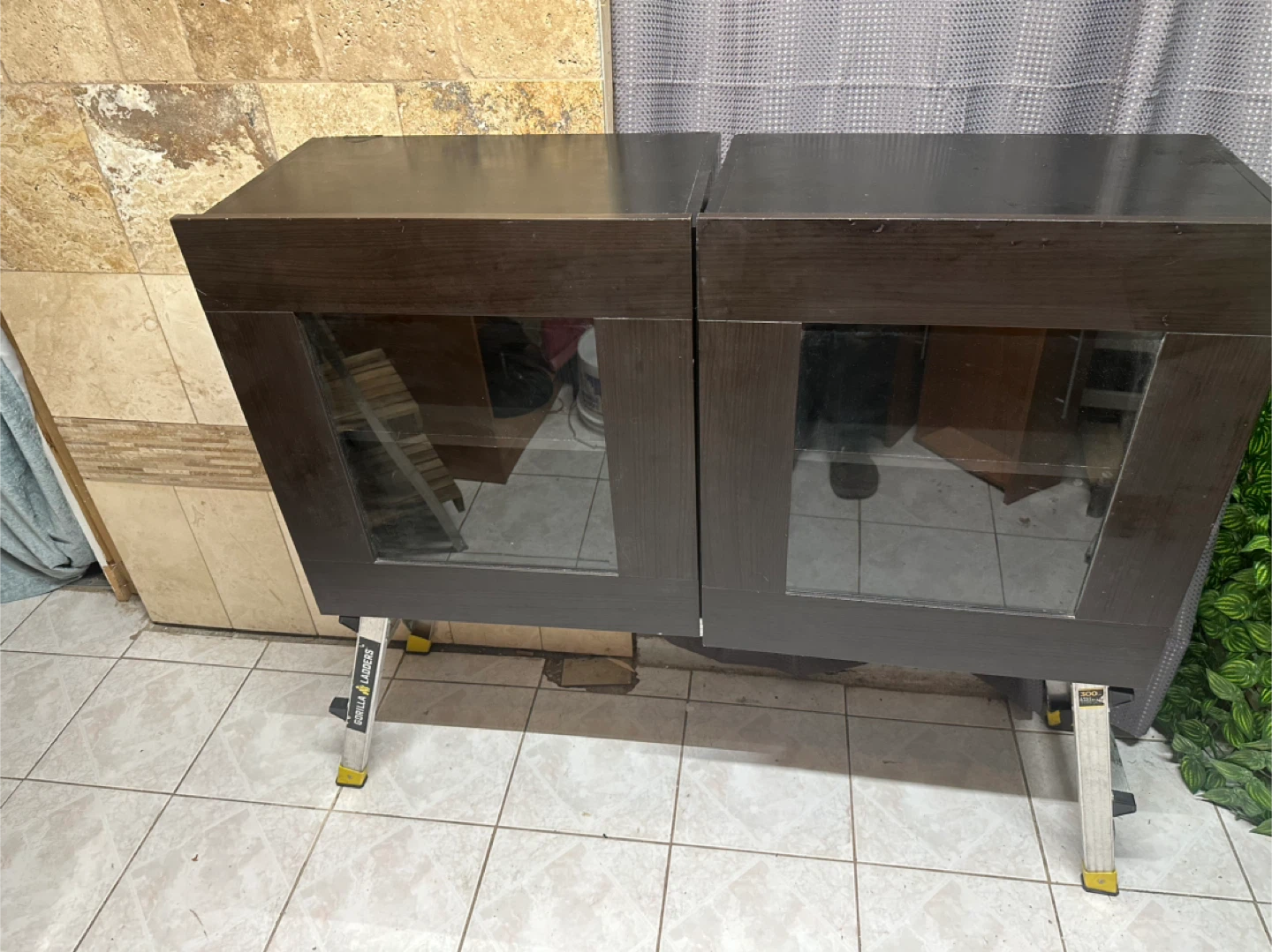 2 Wall  Cabinets W24 H24 - photo 3