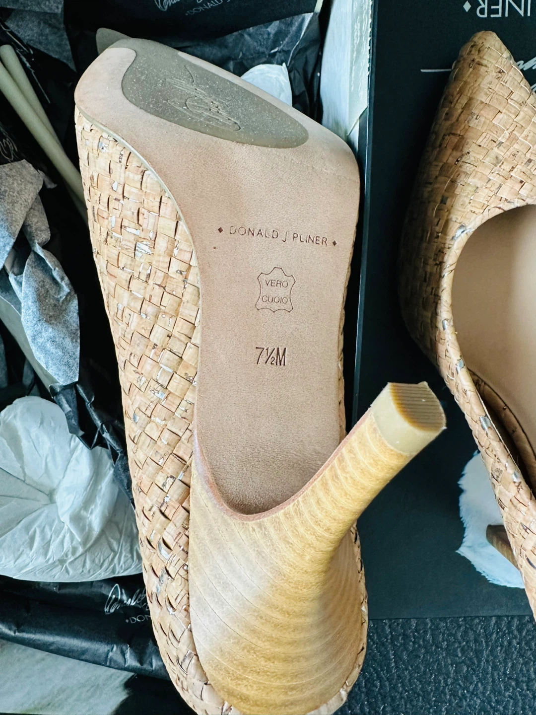 Donald J Pliner Women's Heels Size 7.5M-$120 - photo 5