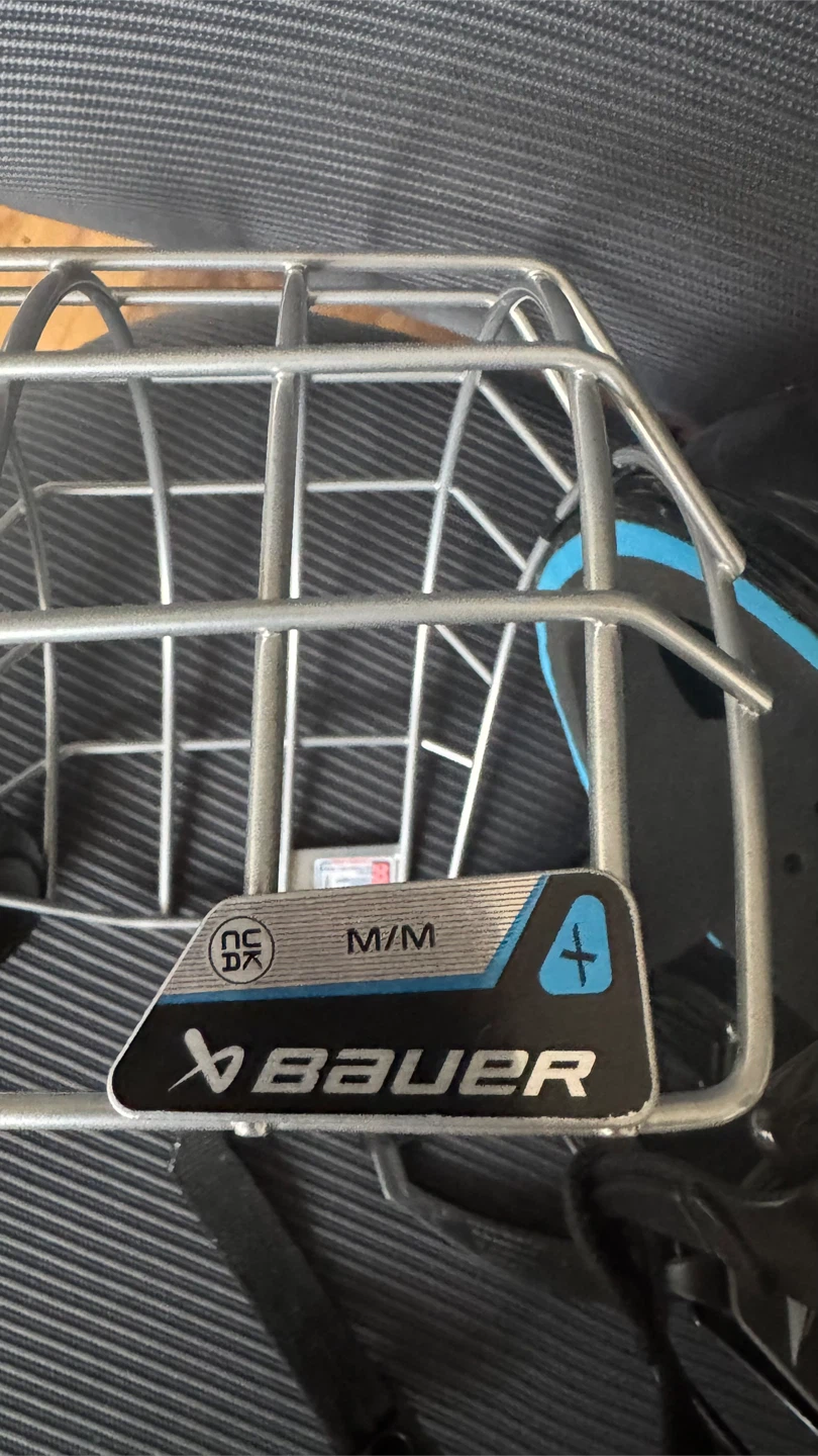 Bauer Hockey Helmet with Cage - Black - M/M - photo 2