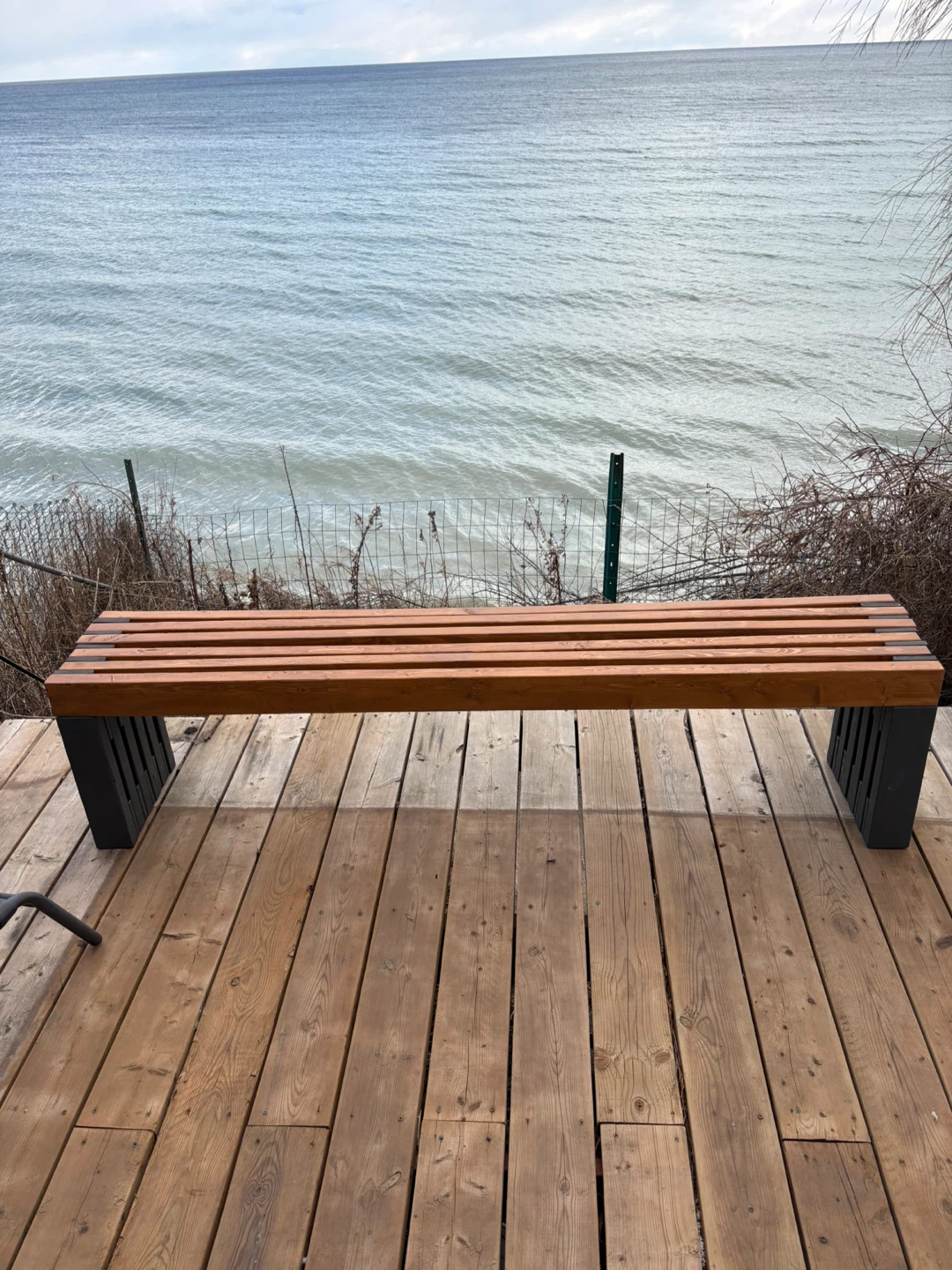 Solid wooden bench - photo 2