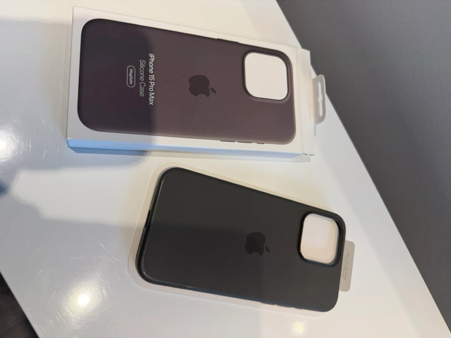 iPhone 15 Pro Max Silicone Case (Gray) - photo 2
