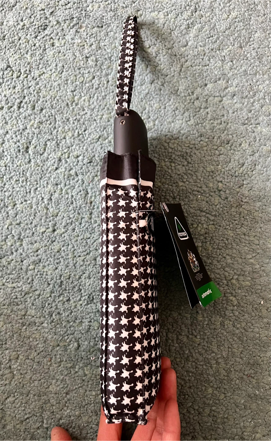 Brand new Fulton Automatic Umbrella - Black Houndstooth - photo 3