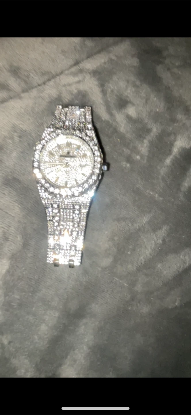 ICED OUT WATCH - photo 3