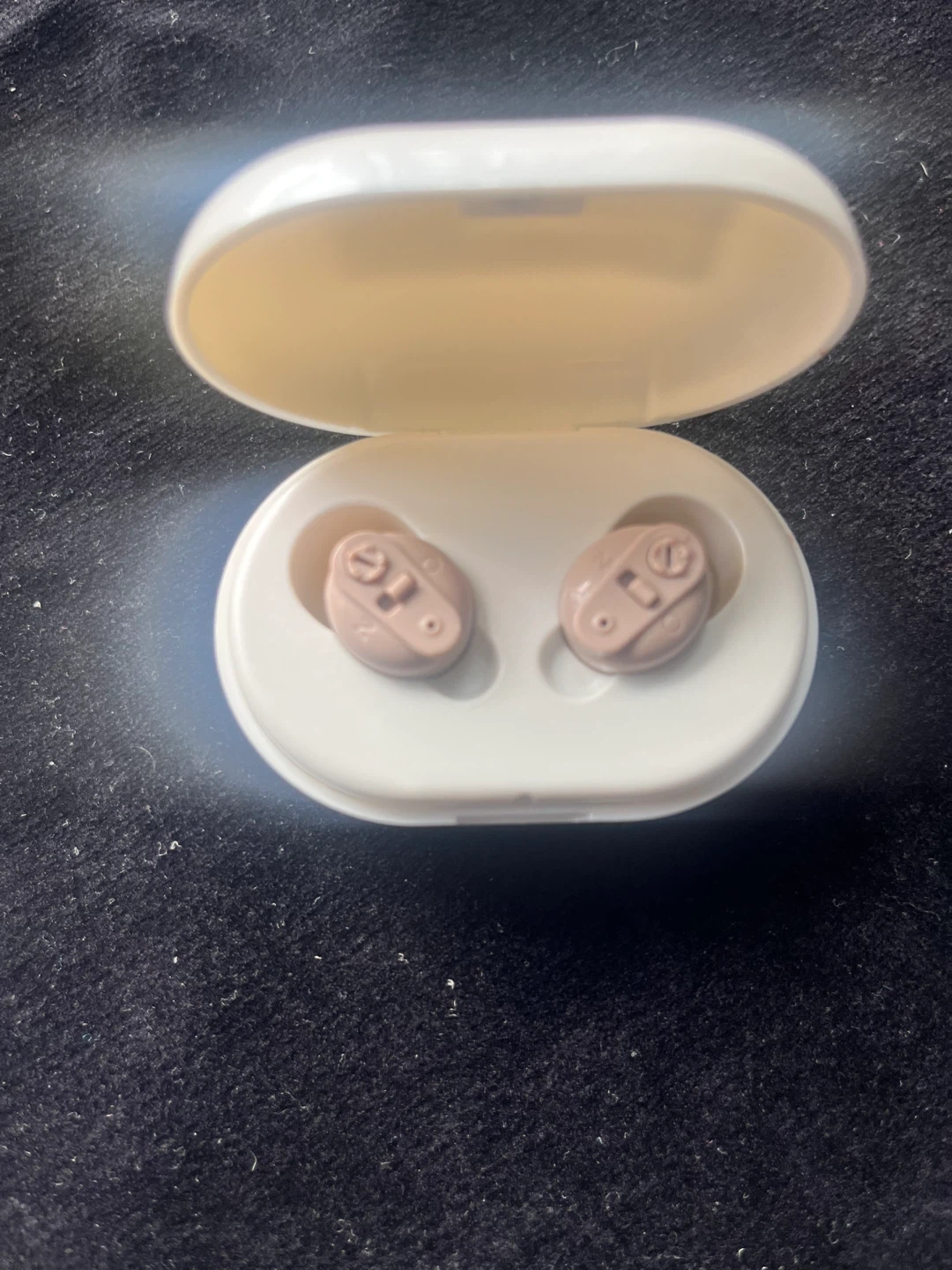 Hearing aids - new - photo 2