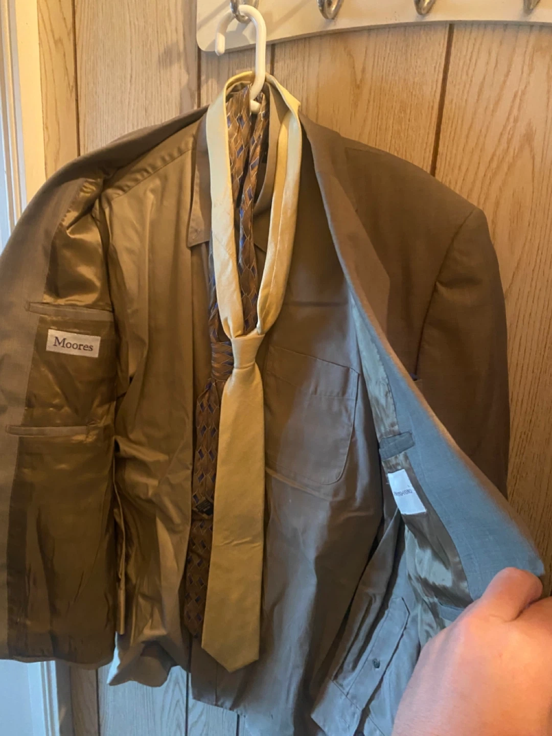 Pronto Uomo Suit Jacket with 2 Ties - photo 2