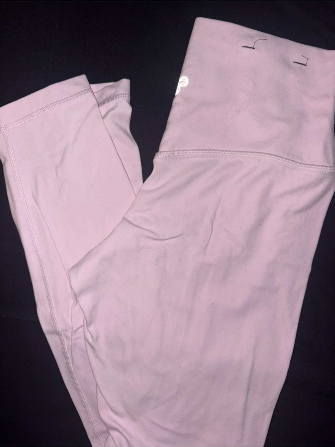 Aritzia Golden Leggings Size 8 - photo 2