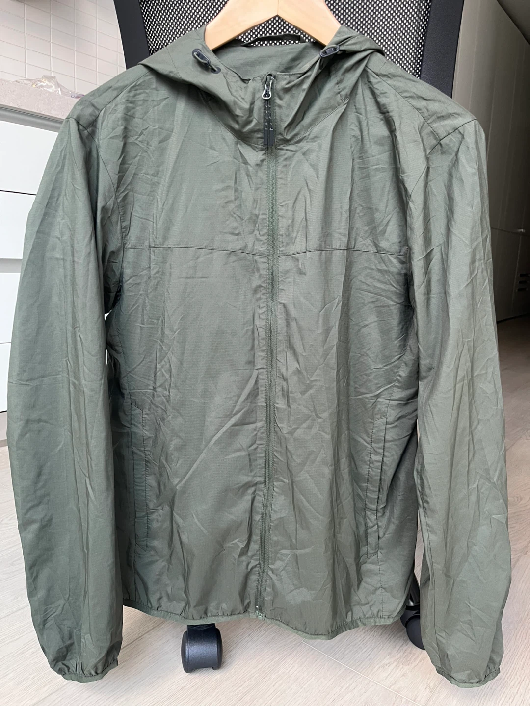 Uniqlo Pocketable Parka - XS