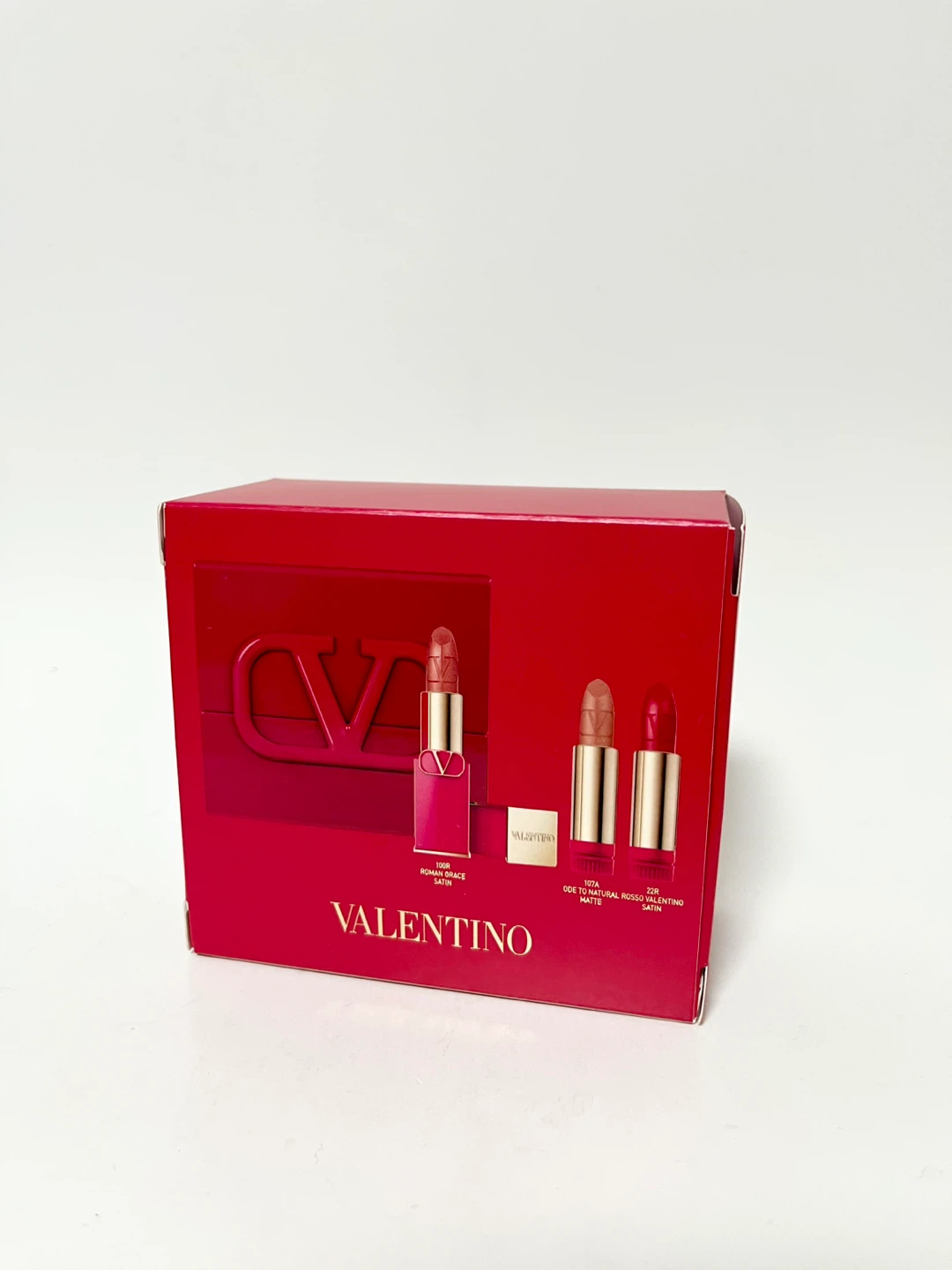 Valentino Lipstick Set - 1 Lipstick & 2 Refills - photo 3